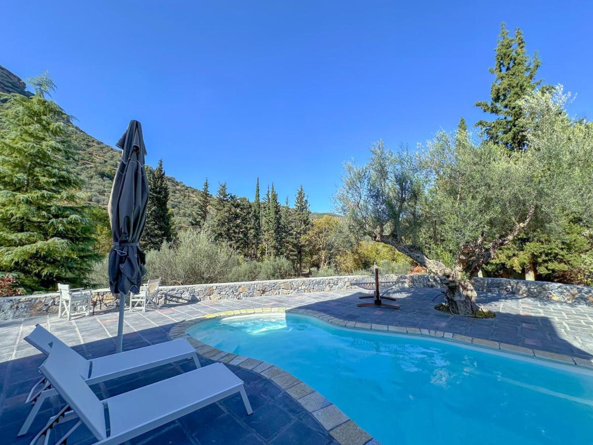 Casa Calma Villa Greece Diakopto Eksteriør bilde
